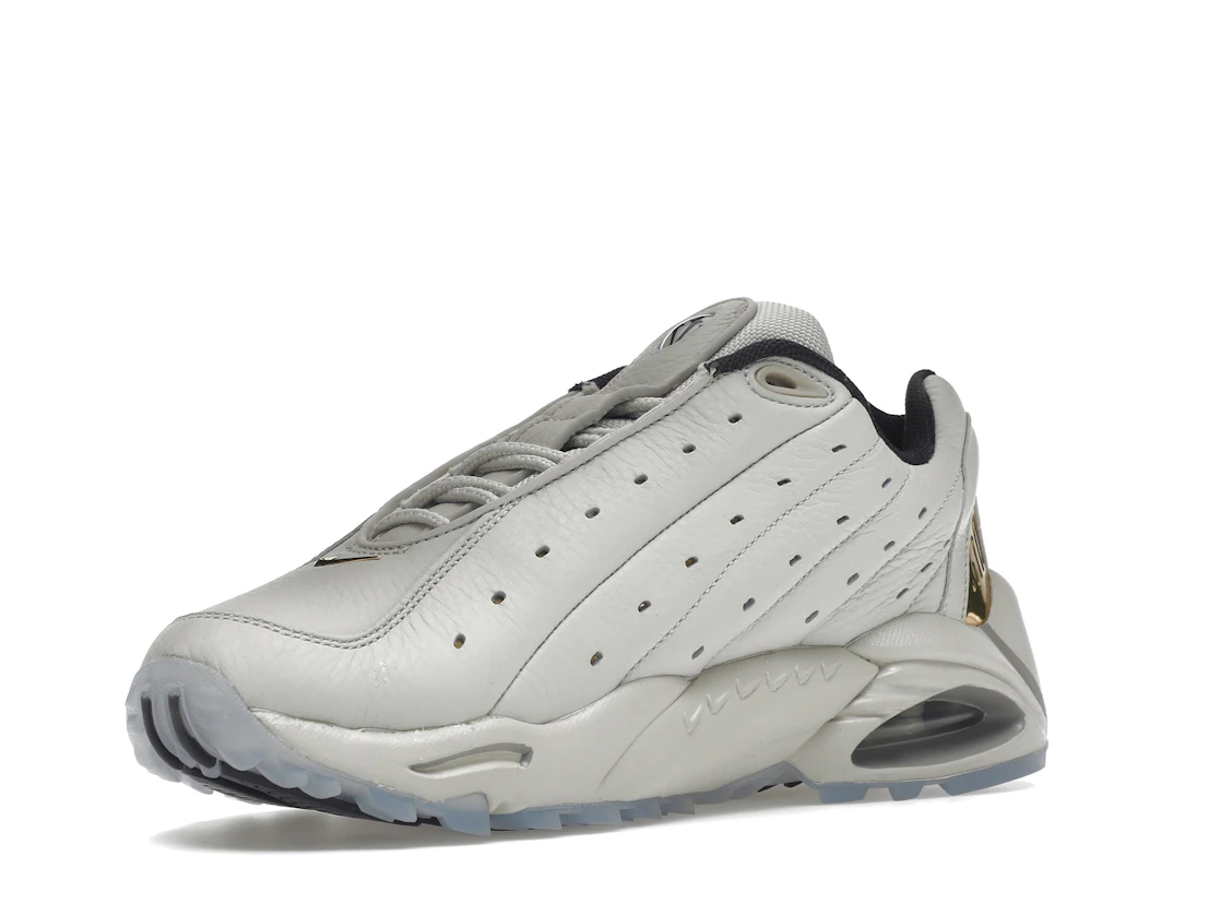 Vue 15 de Nike Hot Step Air Terra Drake NOCTA Champagne