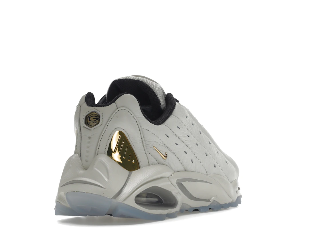 Vue 31 de Nike Hot Step Air Terra Drake NOCTA Champagne