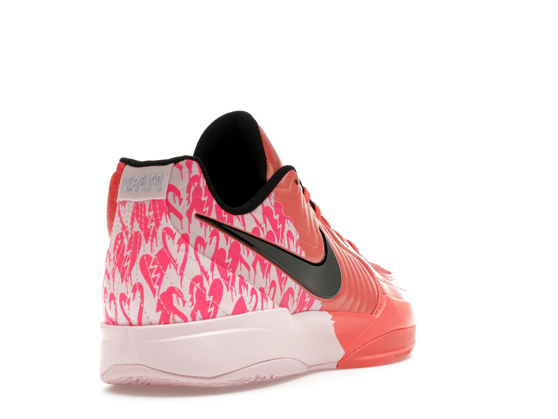 Vue 31 de Nike Ja 2 Heart Eyes