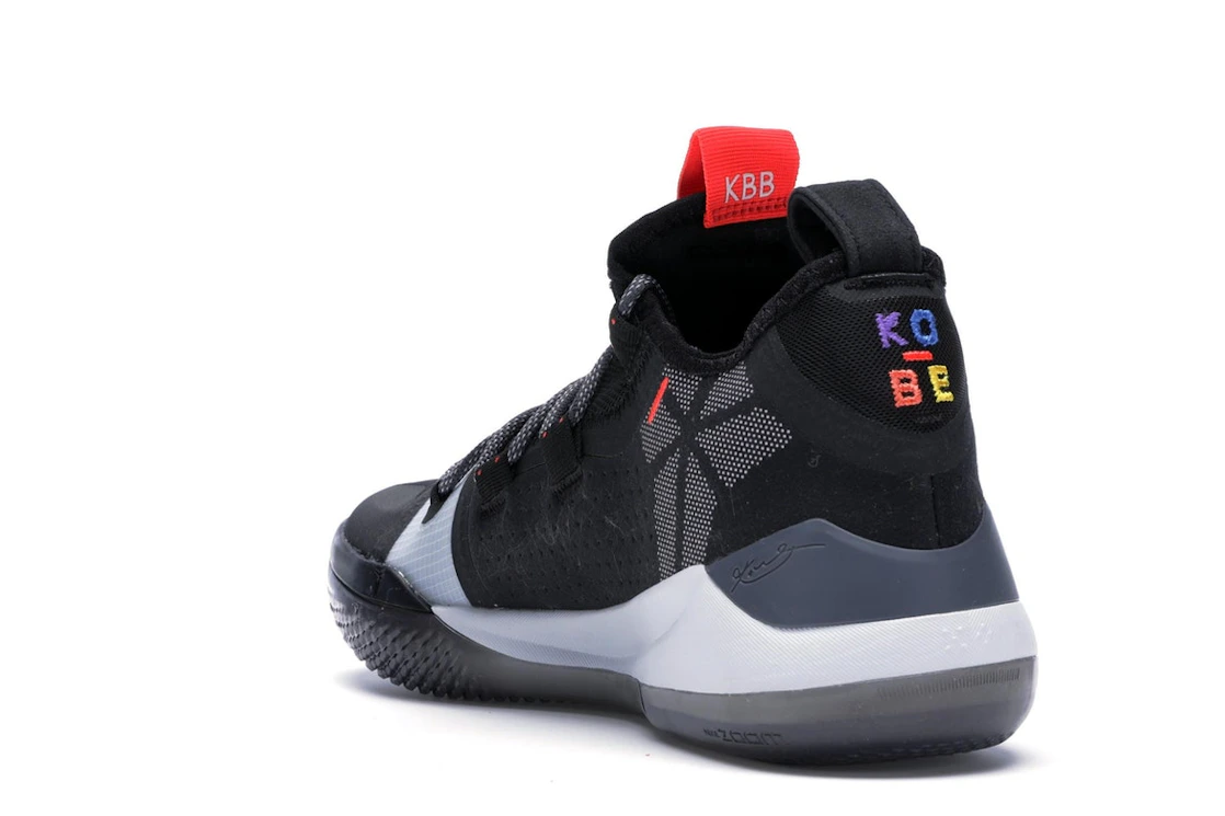 Vue 25 de Nike Kobe AD Black Multi-Color