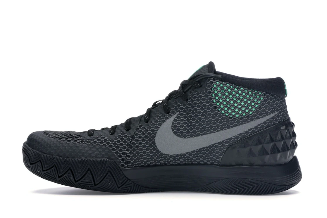 Vue 20 de Nike Kyrie 1 Driveway