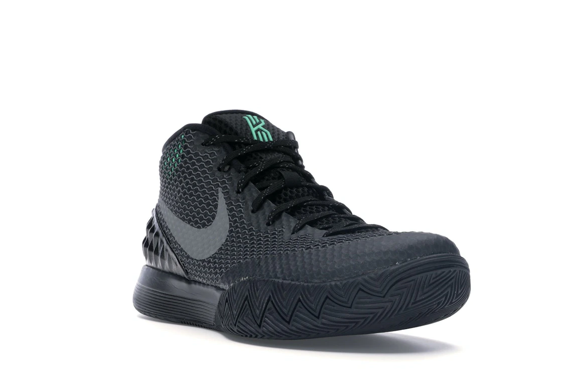 Vue 7 de Nike Kyrie 1 Driveway