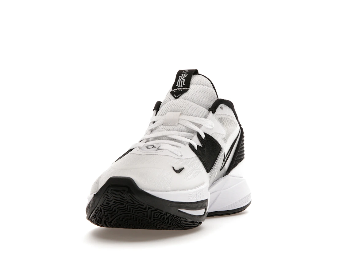 Vue 12 de Nike Kyrie 5 Low TB White Black
