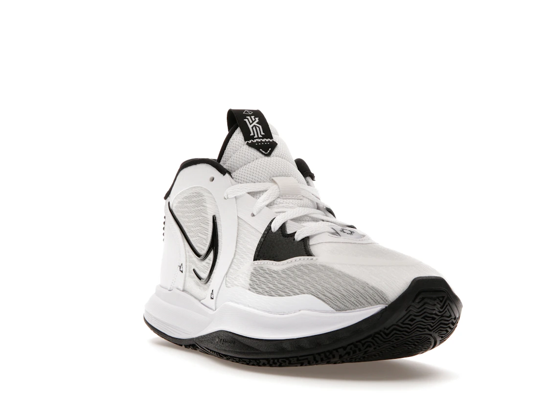 Vue 7 de Nike Kyrie 5 Low TB White Black