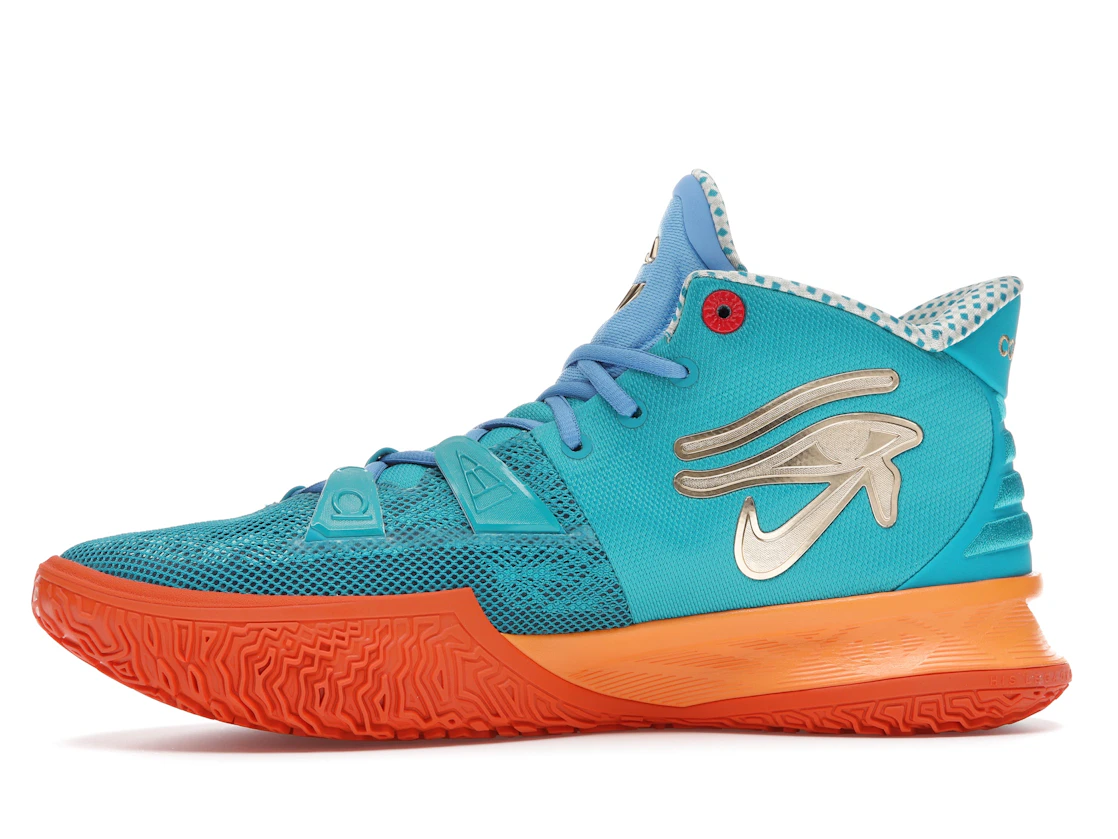 Vue 18 de Nike Kyrie 7 Concepts Horus (Regular Box)