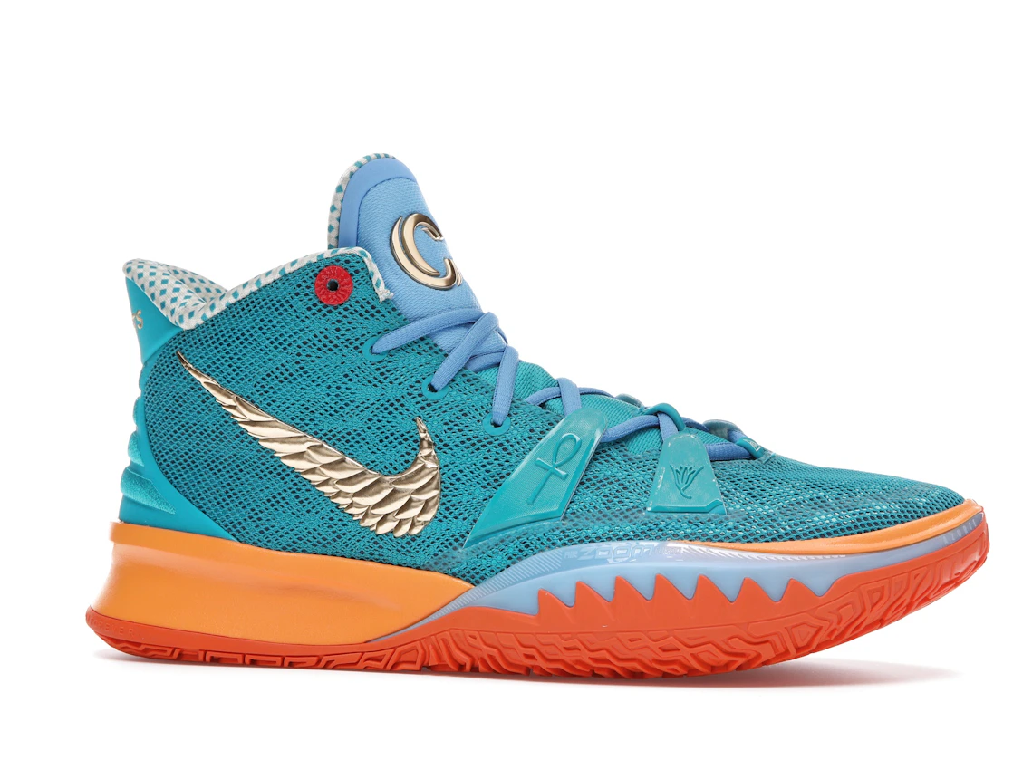Vue 3 de Nike Kyrie 7 Concepts Horus (Regular Box)
