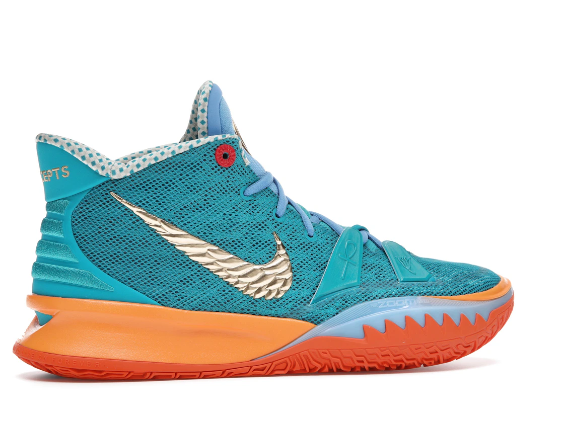 Vue 35 de Nike Kyrie 7 Concepts Horus (Regular Box)