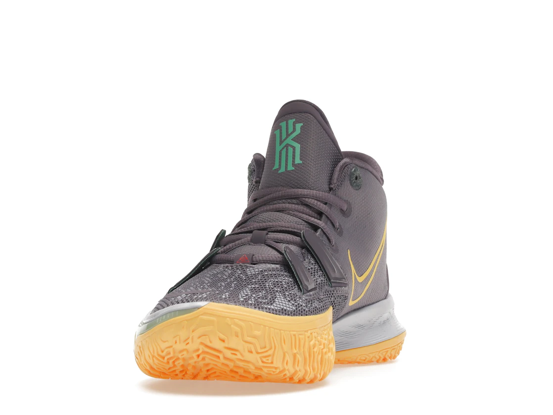 Vue 12 de Nike Kyrie 7 Daybreak
