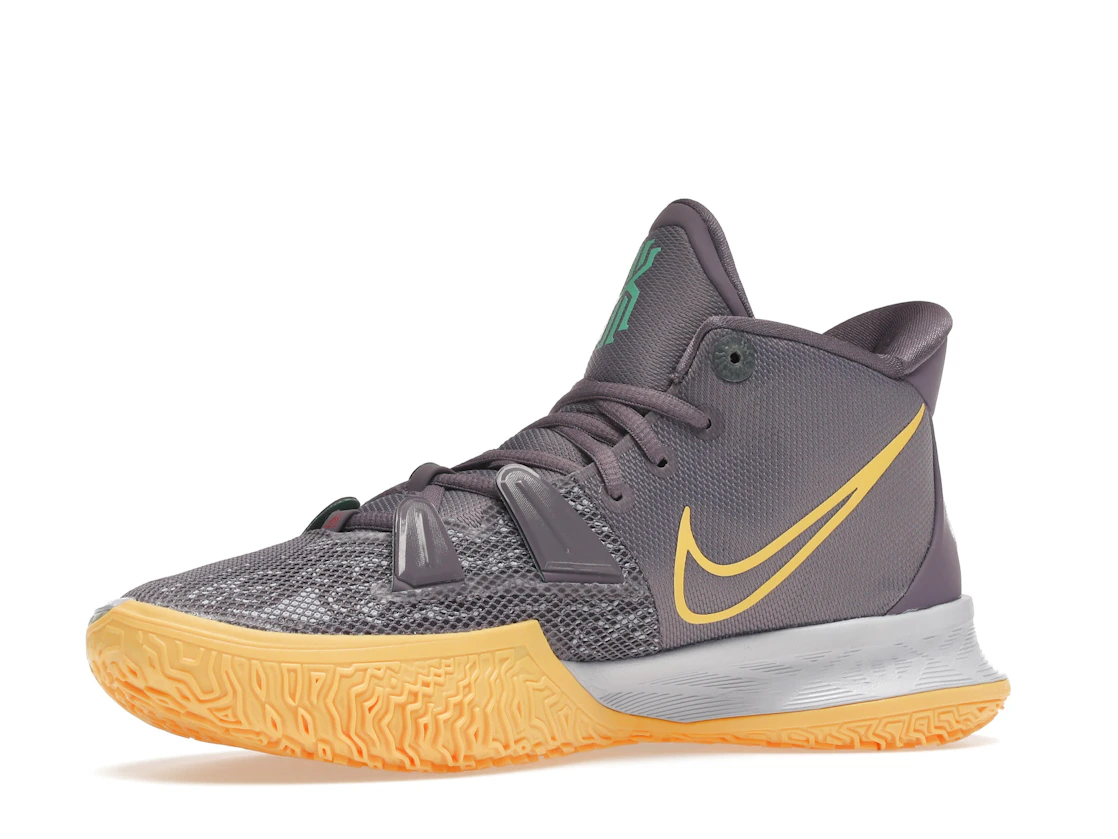 Vue 16 de Nike Kyrie 7 Daybreak
