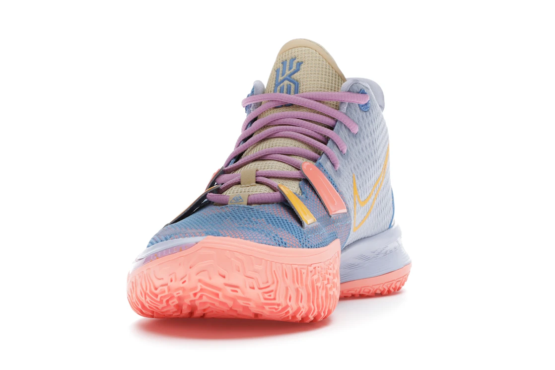 Vue 12 de Nike Kyrie 7 Expressions