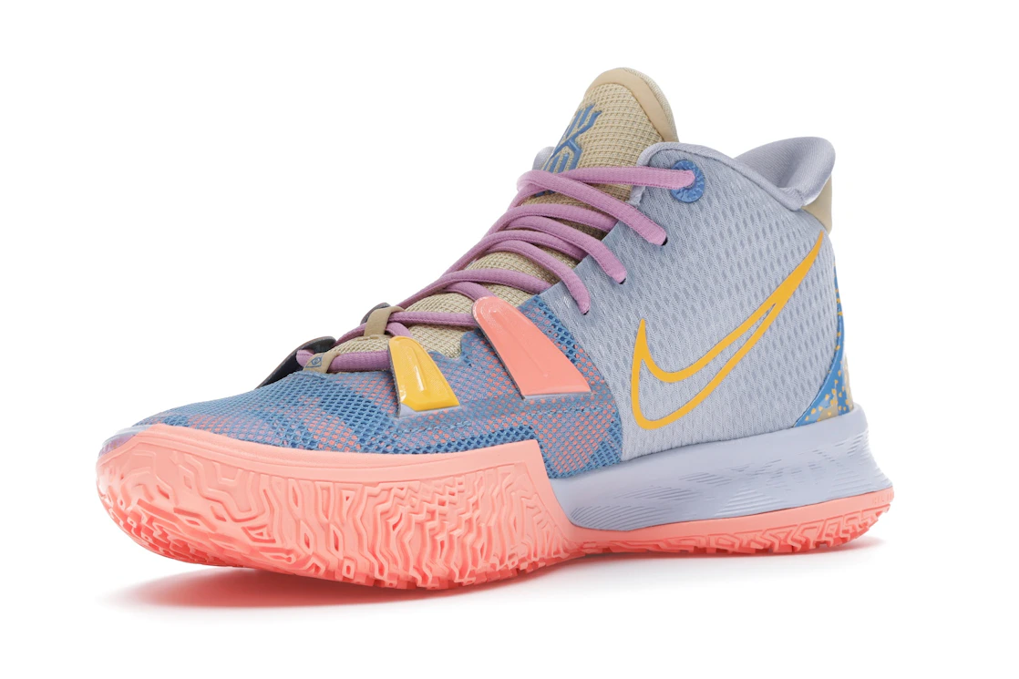 Vue 15 de Nike Kyrie 7 Expressions