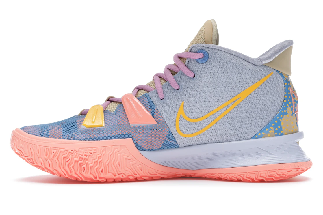 Vue 19 de Nike Kyrie 7 Expressions