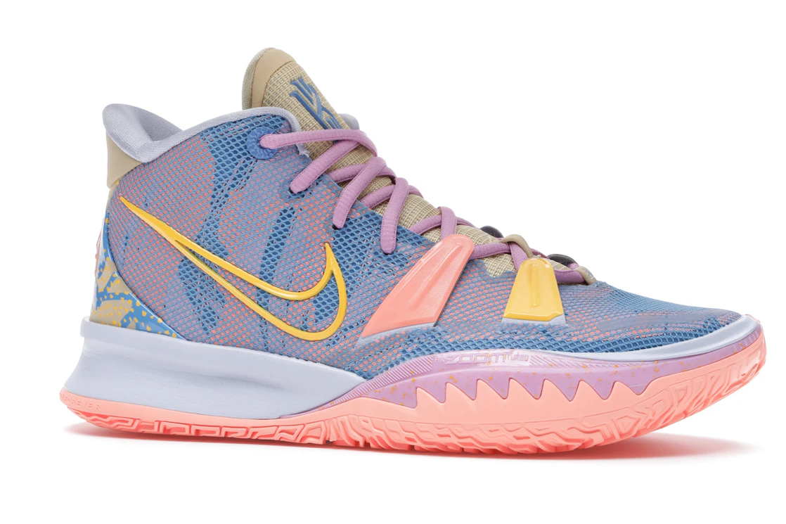 Vue 3 de Nike Kyrie 7 Expressions