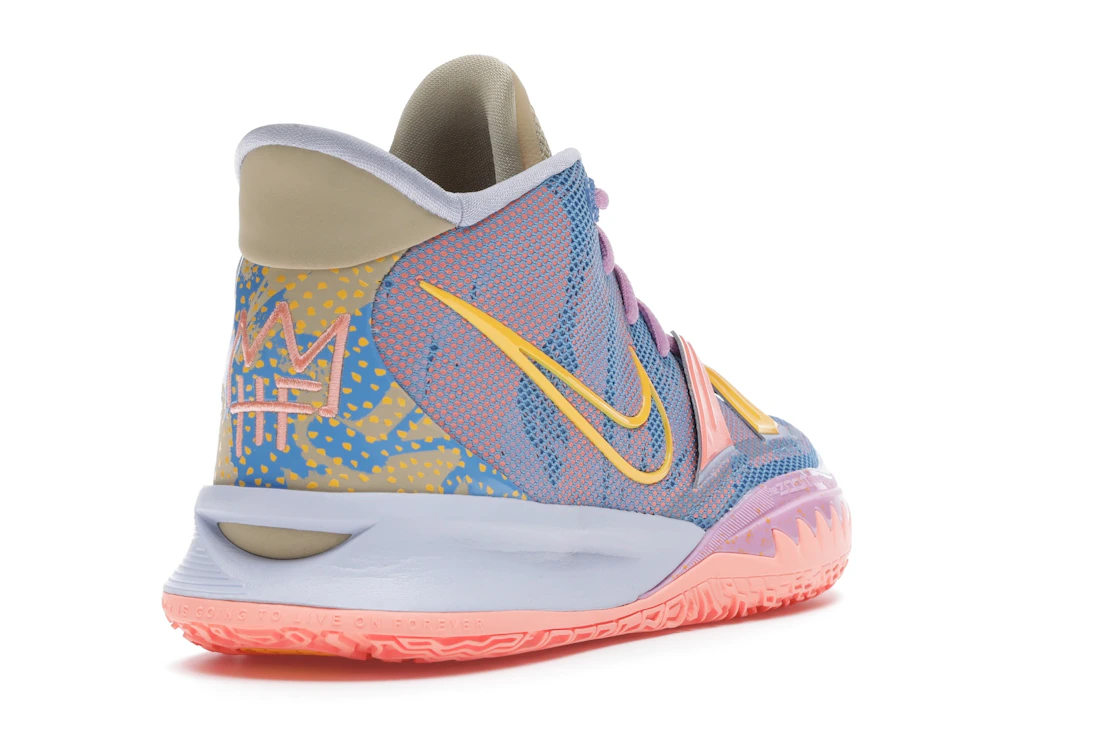Vue 31 de Nike Kyrie 7 Expressions