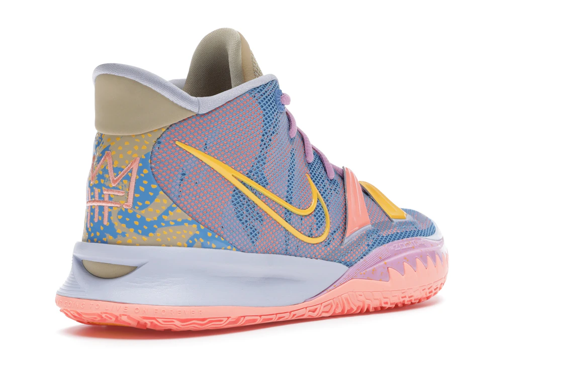 Vue 32 de Nike Kyrie 7 Expressions
