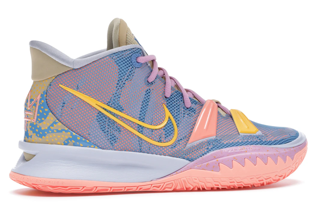 Vue 35 de Nike Kyrie 7 Expressions