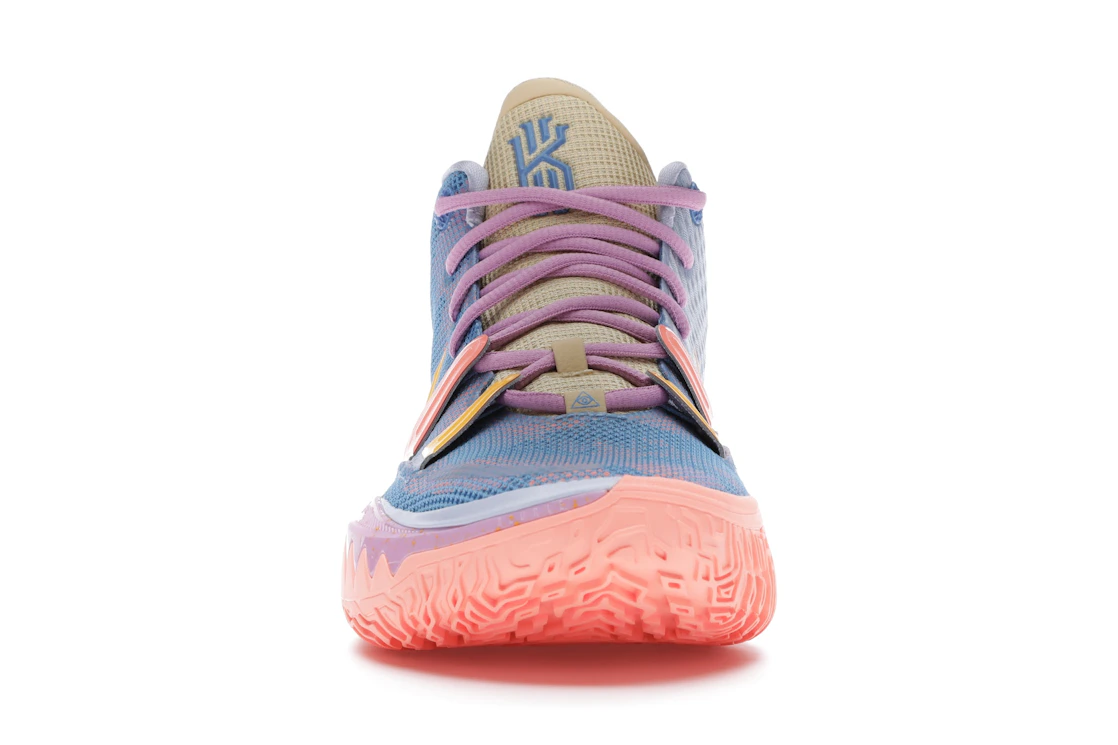 Vue 10 de Nike Kyrie 7 Expressions