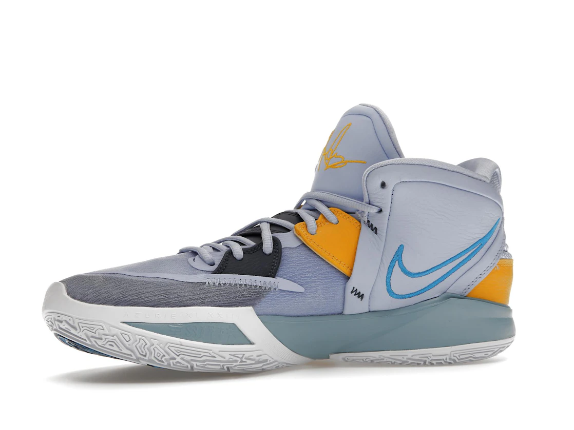 Vue 17 de Nike Kyrie Infinity Future Past