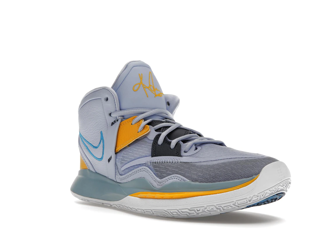 Vue 6 de Nike Kyrie Infinity Future Past