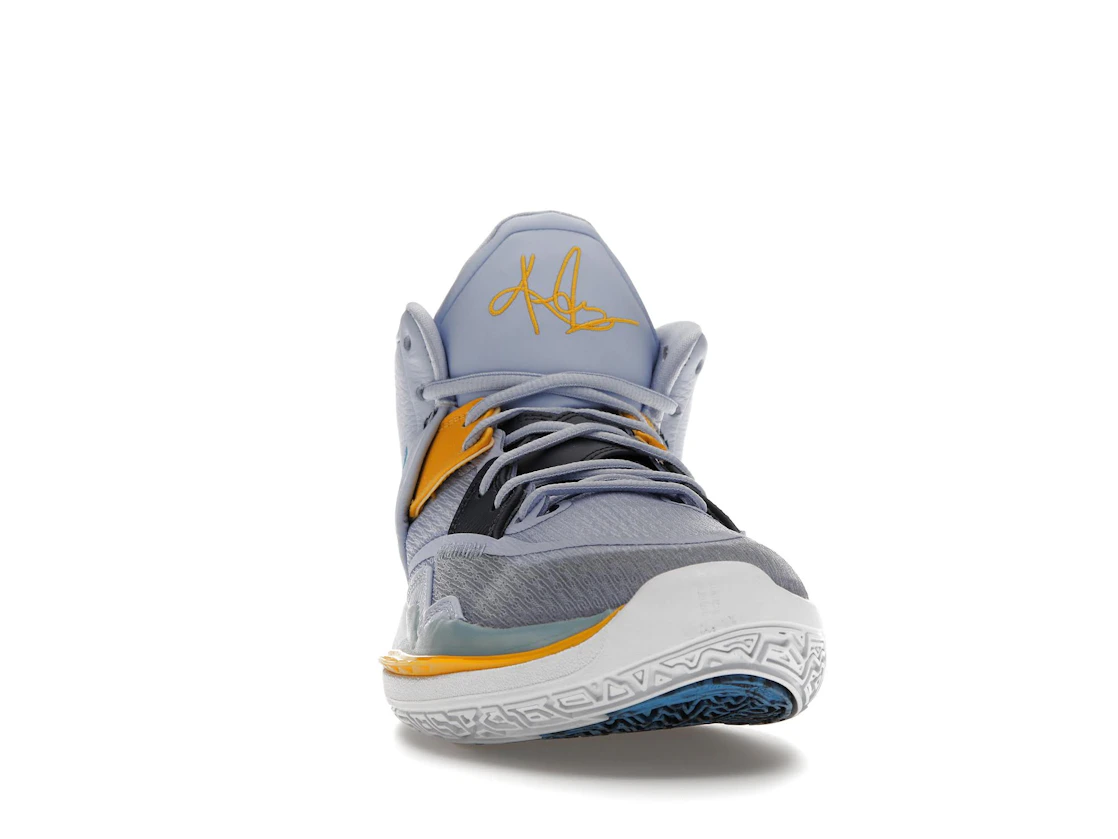 Vue 9 de Nike Kyrie Infinity Future Past