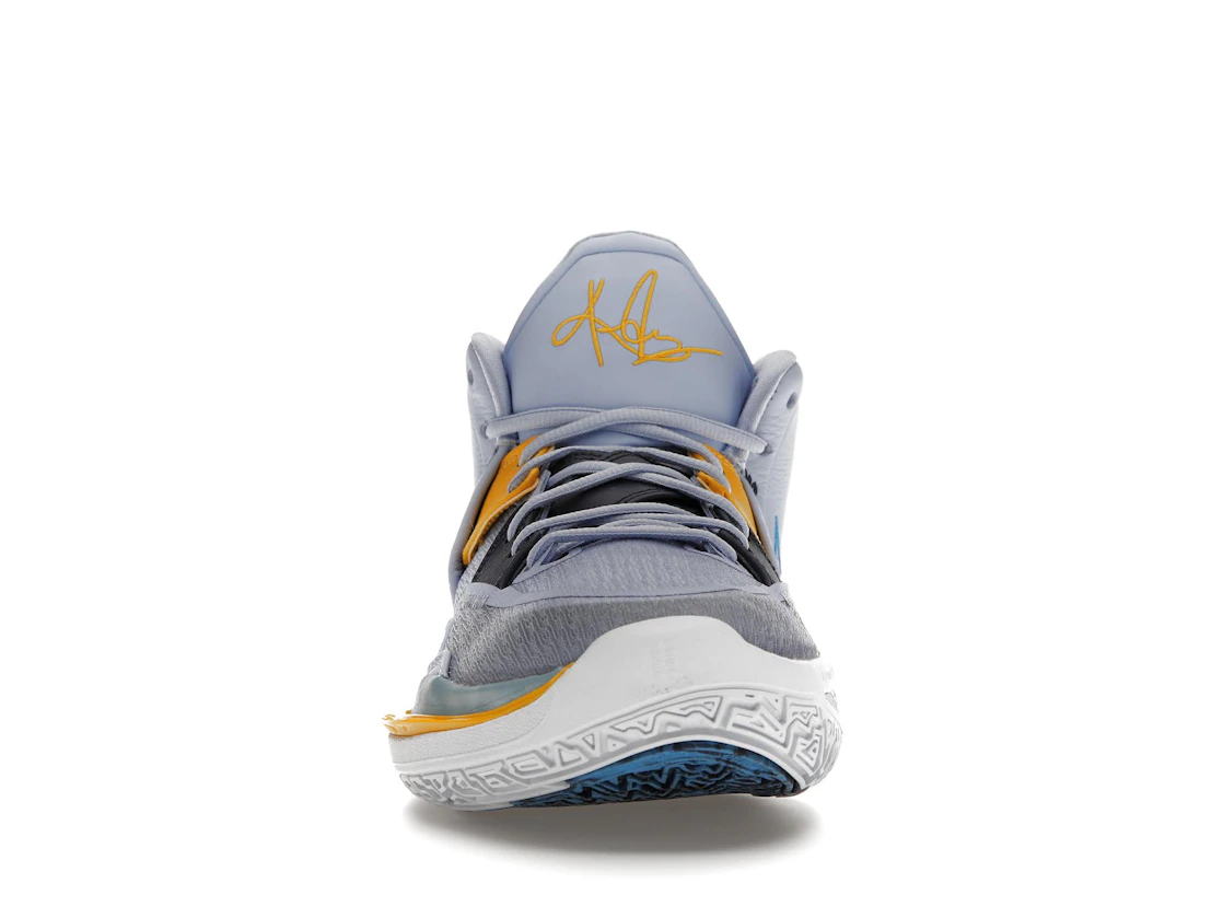 Vue 10 de Nike Kyrie Infinity Future Past