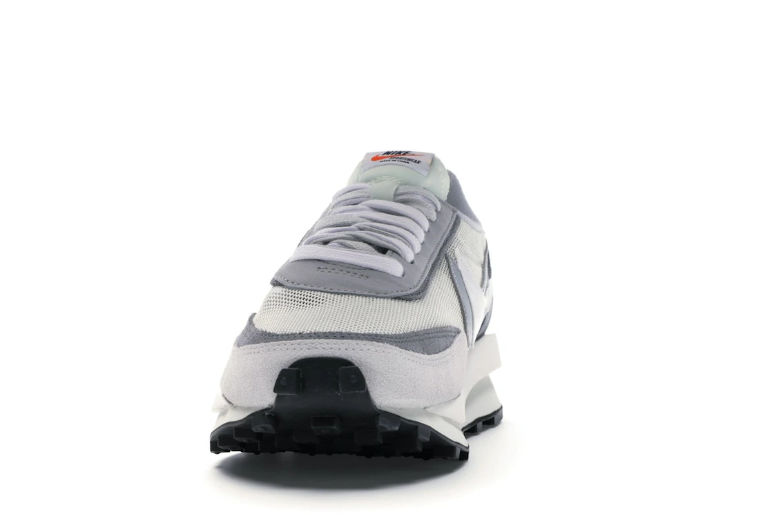 Vue 11 de Nike LD Waffle sacai Summit White