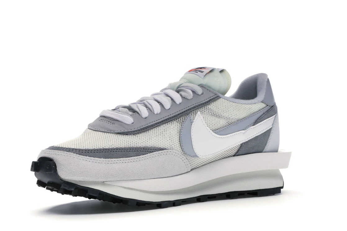 Vue 15 de Nike LD Waffle sacai Summit White