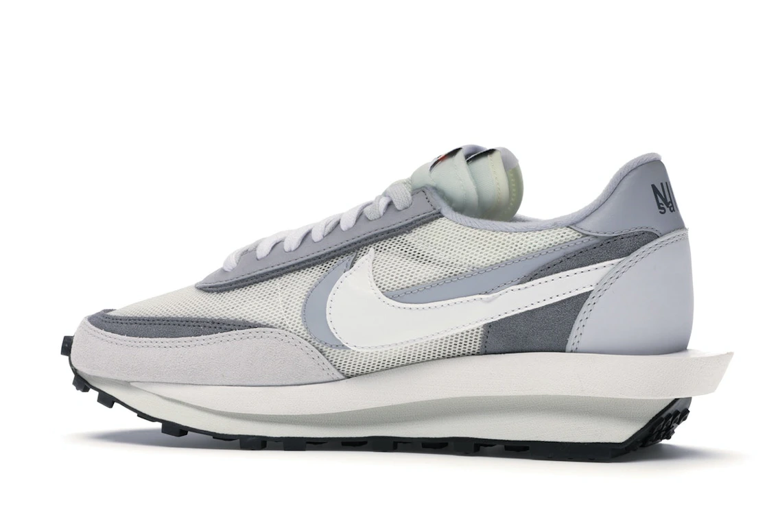 Vue 21 de Nike LD Waffle sacai Summit White