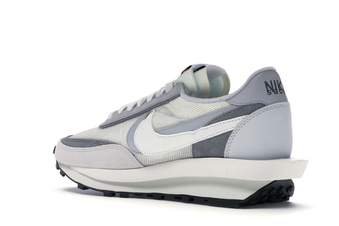 Vue 23 de Nike LD Waffle sacai Summit White