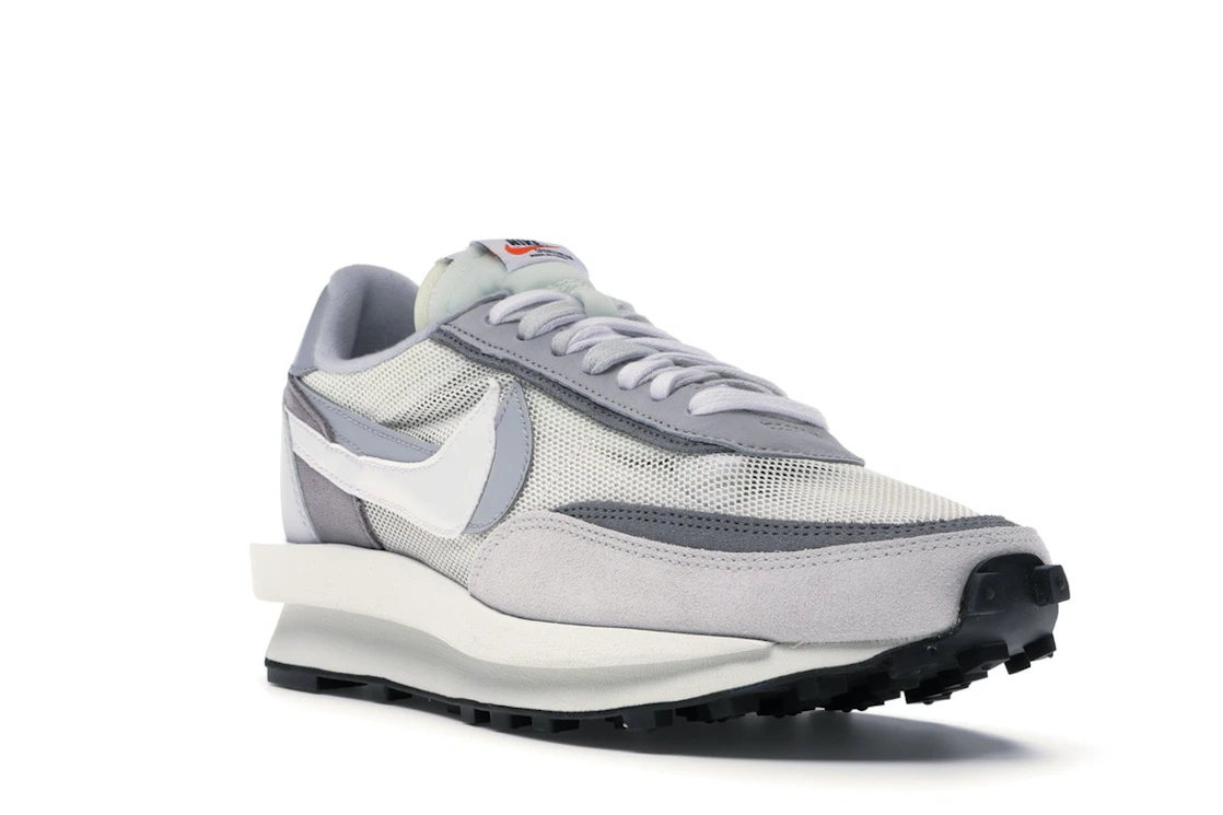 Vue 6 de Nike LD Waffle sacai Summit White