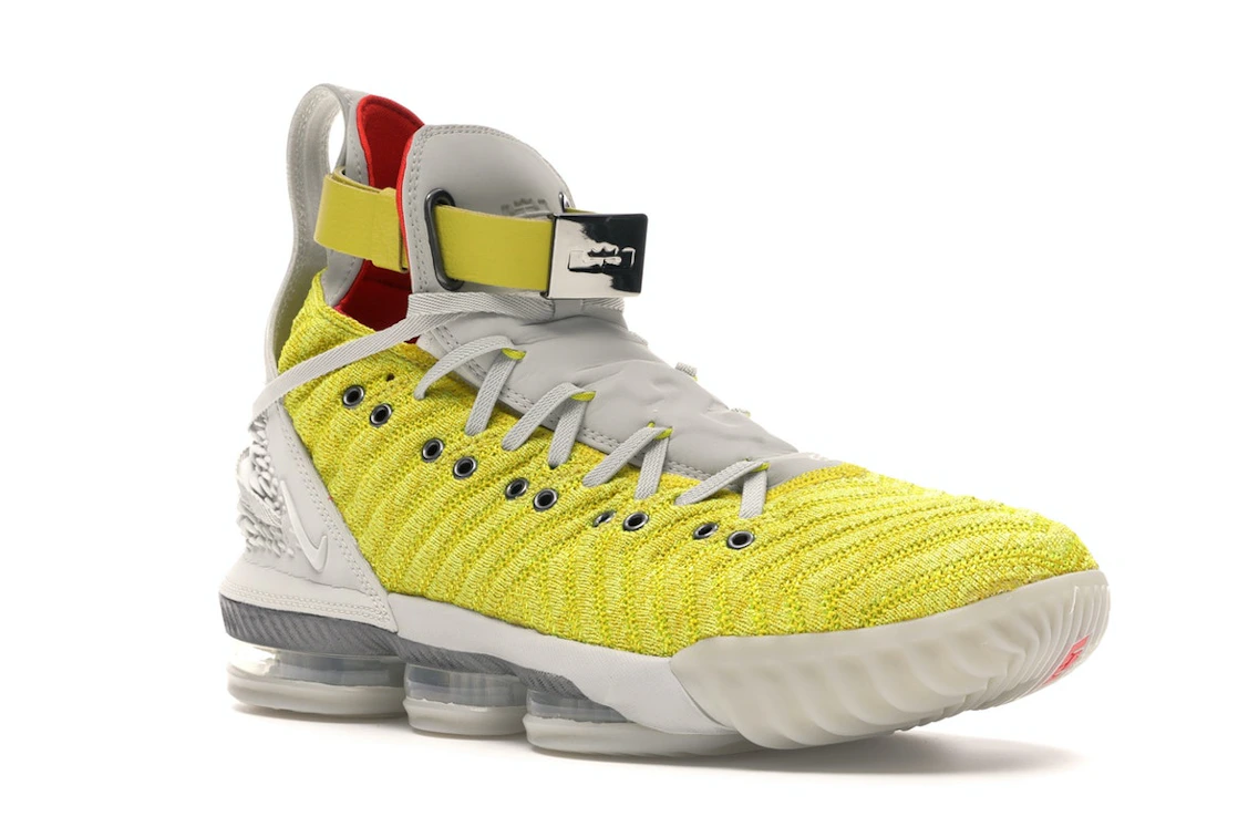 Vue 5 de Nike LeBron 16 Harlem Fashion Row Harlem Stage