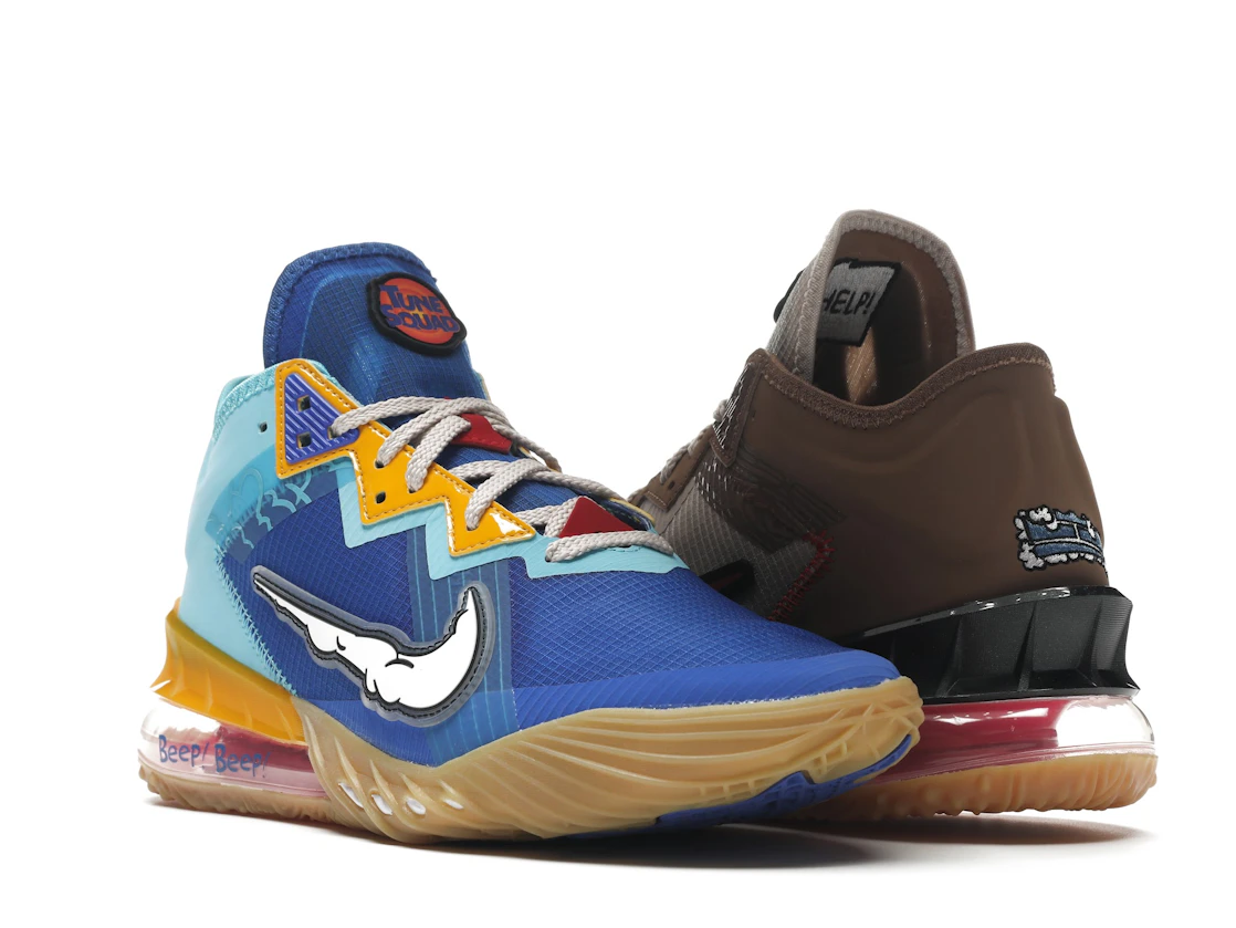 Vue 6 de Nike LeBron 18 Low Wile E. vs Roadrunner Space Jam