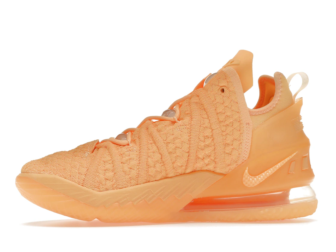 Vue 18 de Nike LeBron 18 Melon Tint
