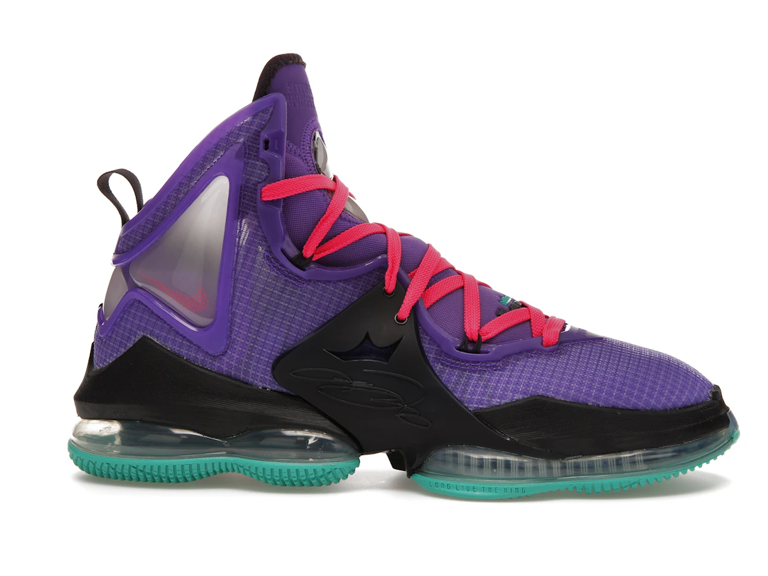 Vue 2 de Nike LeBron 19 DJ Bron