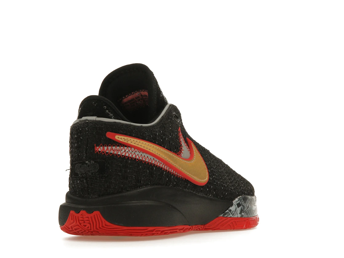 Vue 31 de Nike LeBron 20 Black University Red (GS)