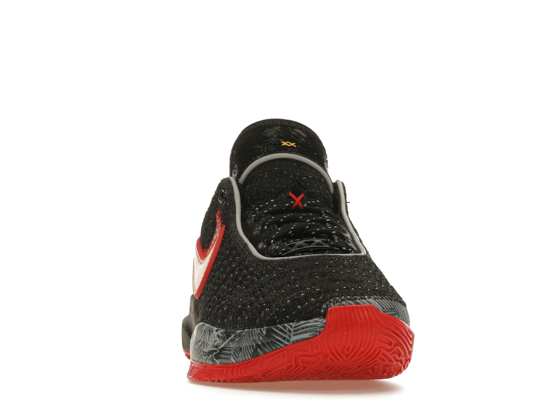 Vue 9 de Nike LeBron 20 Black University Red (GS)