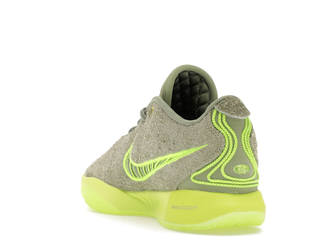 Vue 25 de Nike LeBron 21 Algae