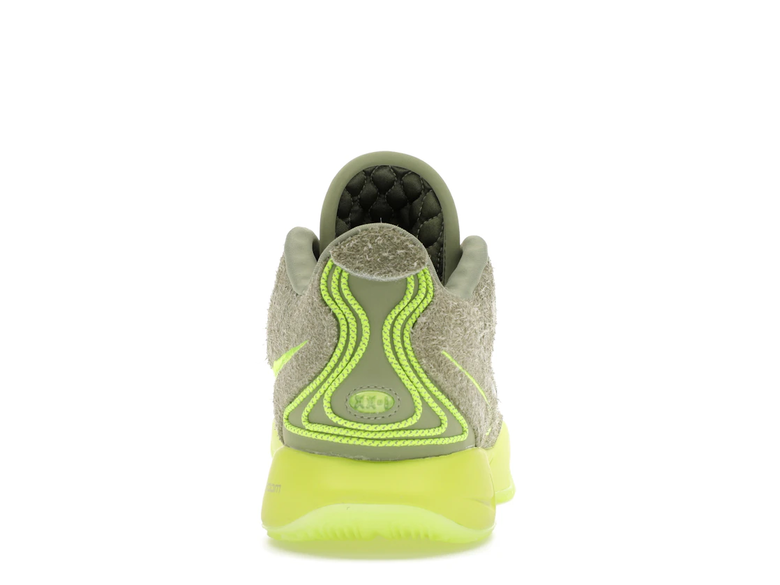Vue 28 de Nike LeBron 21 Algae