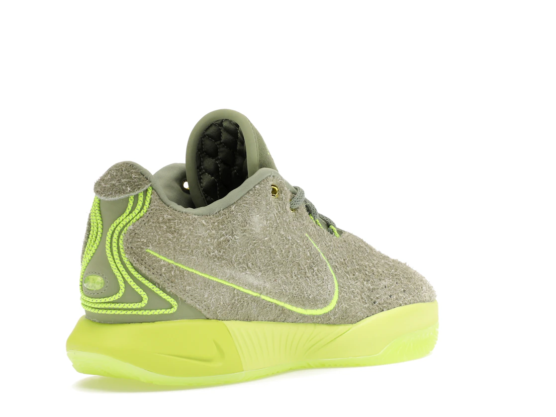 Vue 32 de Nike LeBron 21 Algae