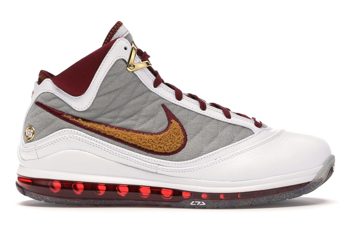 Vue 1 de Nike LeBron 7 MVP (2020)