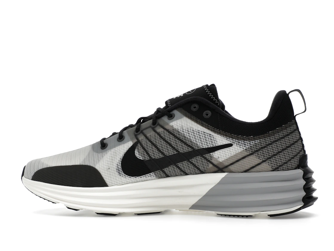 Vue 20 de Nike Lunar Roam Summit White Black