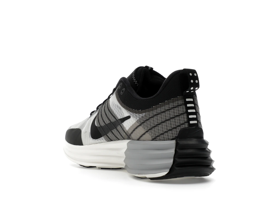 Vue 25 de Nike Lunar Roam Summit White Black