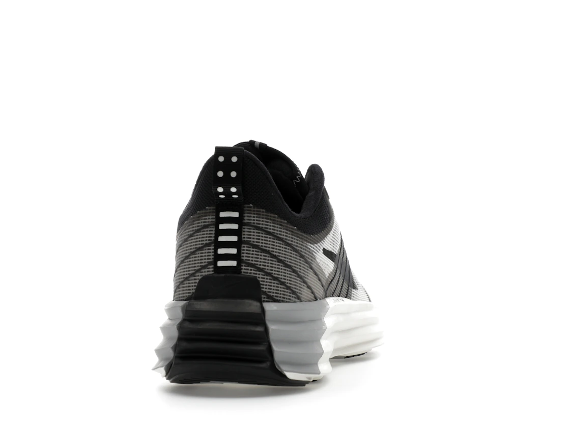 Vue 29 de Nike Lunar Roam Summit White Black