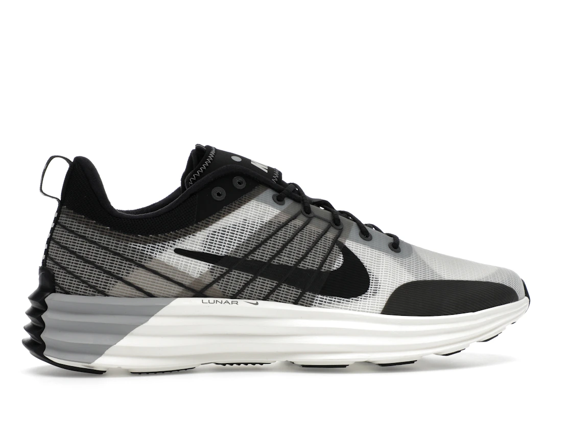 Vue 36 de Nike Lunar Roam Summit White Black