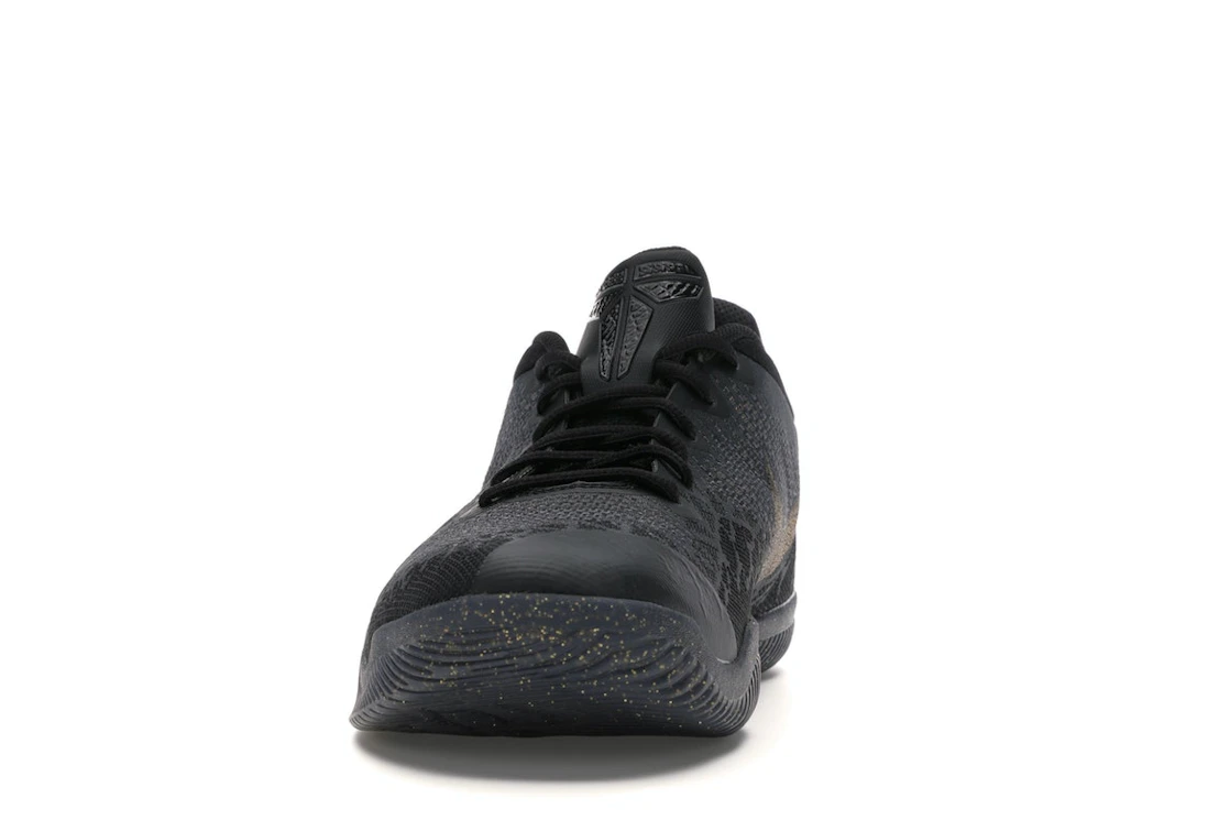 Vue 11 de Nike Mamba Rage Gold Stars