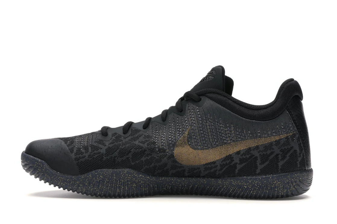 Vue 20 de Nike Mamba Rage Gold Stars
