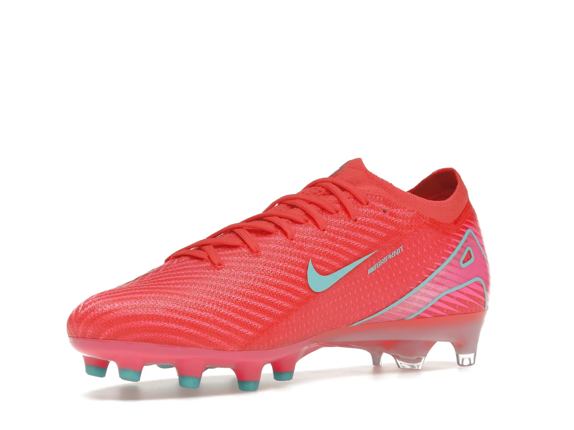 Vue 15 de Nike Mercurial Vapor 16 Elite AG Mad Energy Pack