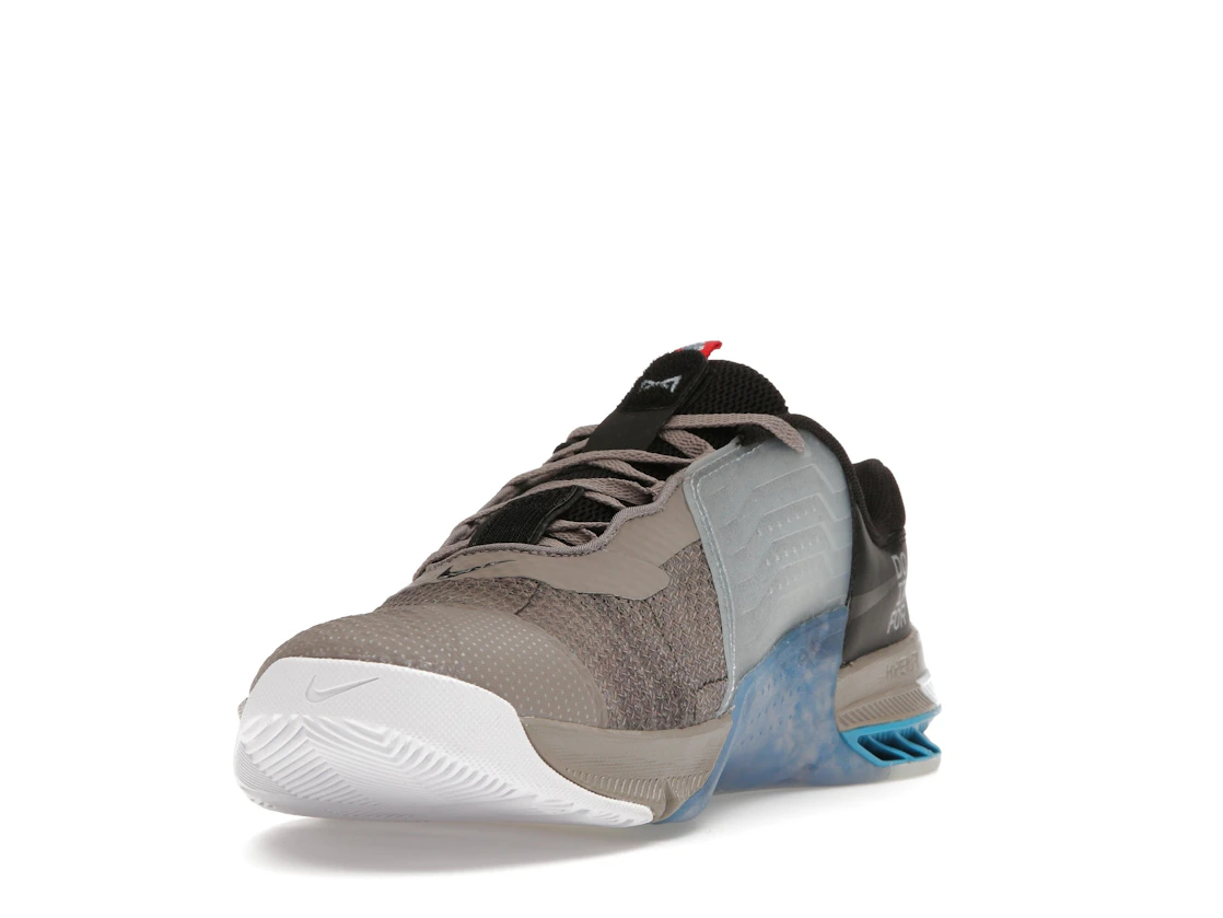 Vue 13 de Nike Metcon 7 AMP Enigma Stone