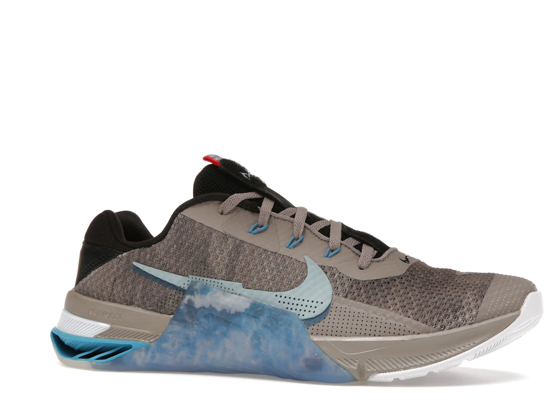 Vue 3 de Nike Metcon 7 AMP Enigma Stone