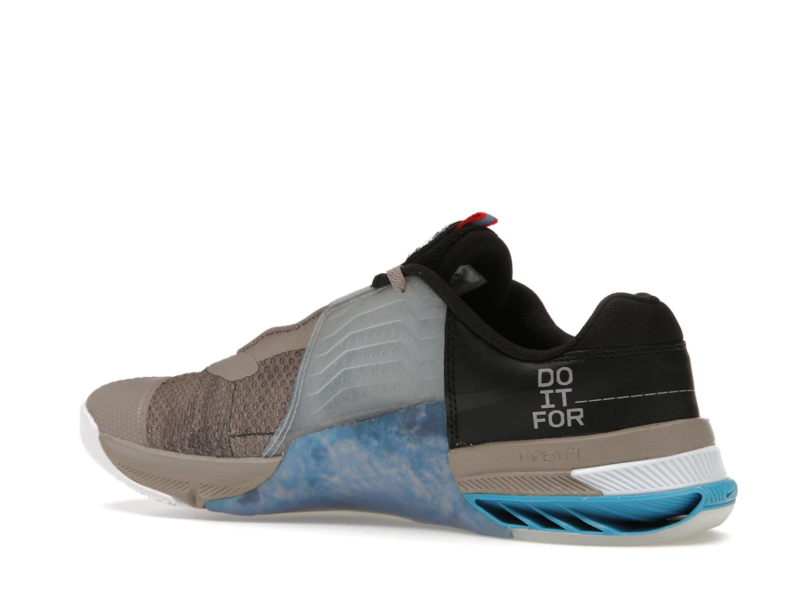 Vue 22 de Nike Metcon 7 AMP Enigma Stone